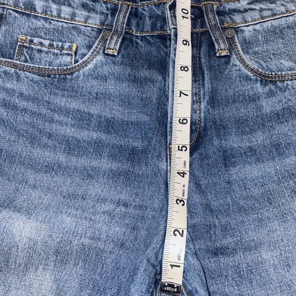 Blank NYC Madison Crop Denim Hi Rise Jean Size 26 Color: Blue - Picture 9 of 11